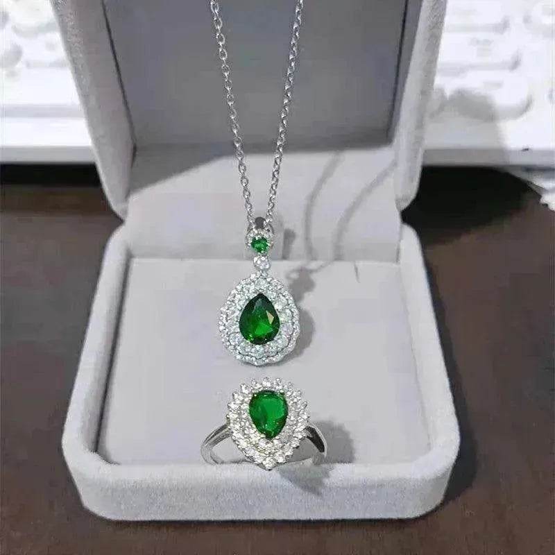 Ins Trendy Heart-shaped Emerald Water Drop Ring Full Diamond - EX-STOCK Canada