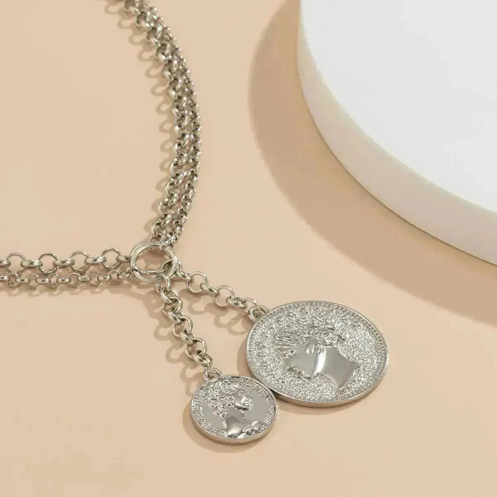 Collier à pampilles embossé portrait de bijoux pour femme - EX-STOCK Canada