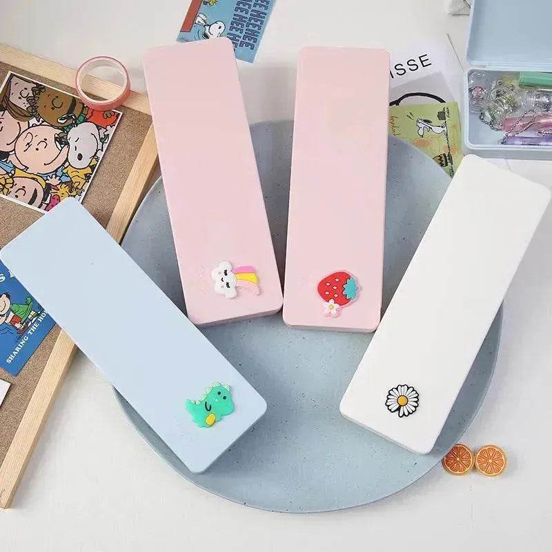 Version coréenne de la trousse à crayons de dessin animé couleur bonbon - EX-STOCK Canada