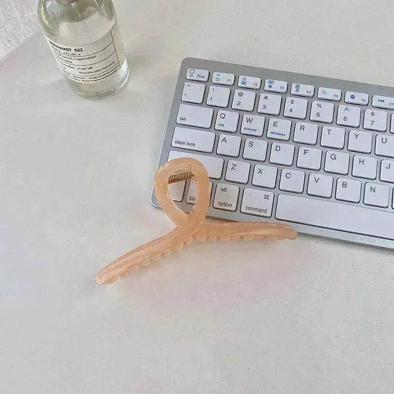 Large Jelly Minimalist Curve Bath Pan Hair Grabber - EX-STOCK Canada