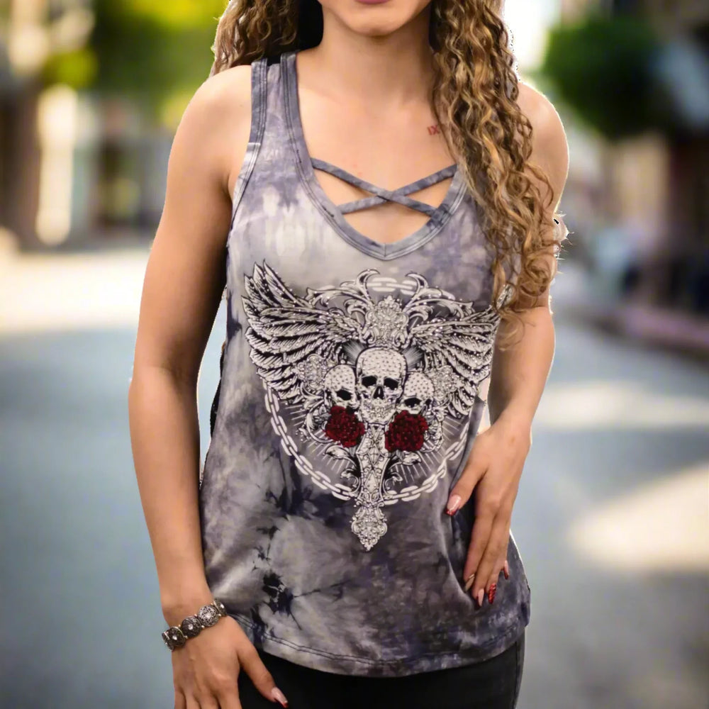 Camiseta de mujer Liberty Wear con calaveras y eslabonesEX-STOCK Canada