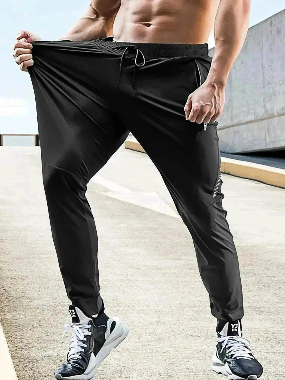 Pantalon décontracté pour hommes sportifs jeunes, taille ample et effilé - EX-STOCK Canada