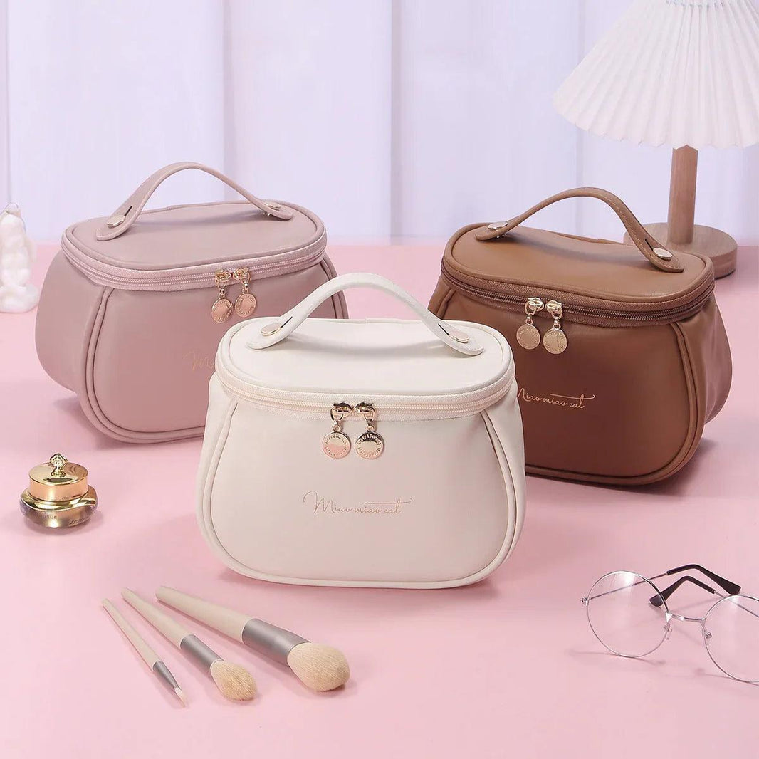 Makeup Large Capacity Portable Travel Toiletry Bag EX-STOCK Canada