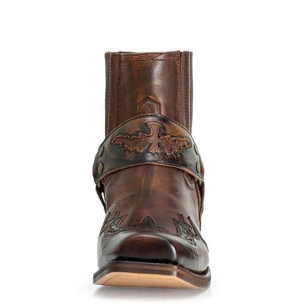 Herrenreitstiefel mit niedrigem Absatz, spitze, verbrannte SchnürungEX-STOCK Canada