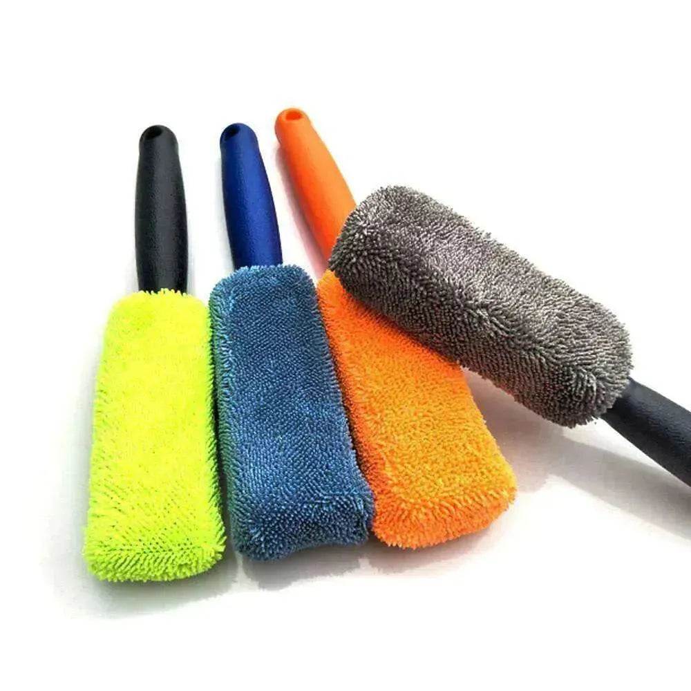 Microfiber High Quality Long Handle Tire Brush - EX-STOCK Canada