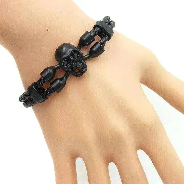 Bracelet pour hommes neutre et élégant avec crâne, boutons noirs et cuir - EX-STOCK CANADA