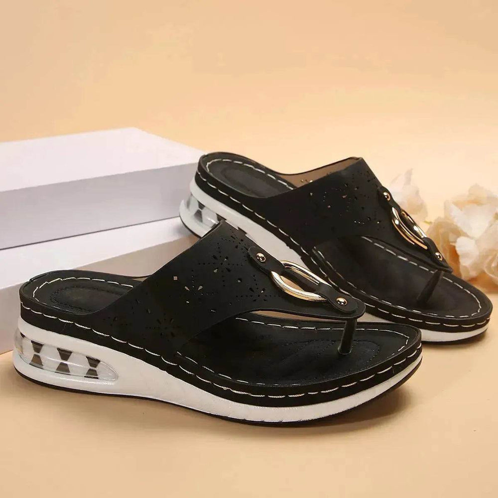 Nouvelles sandales tong à coussin d'air, tongs d'été, boucles en métal ajouré, chaussures compensées pour femmes, semelle épaisse, chaussures de plage - EX-STOCK Canada