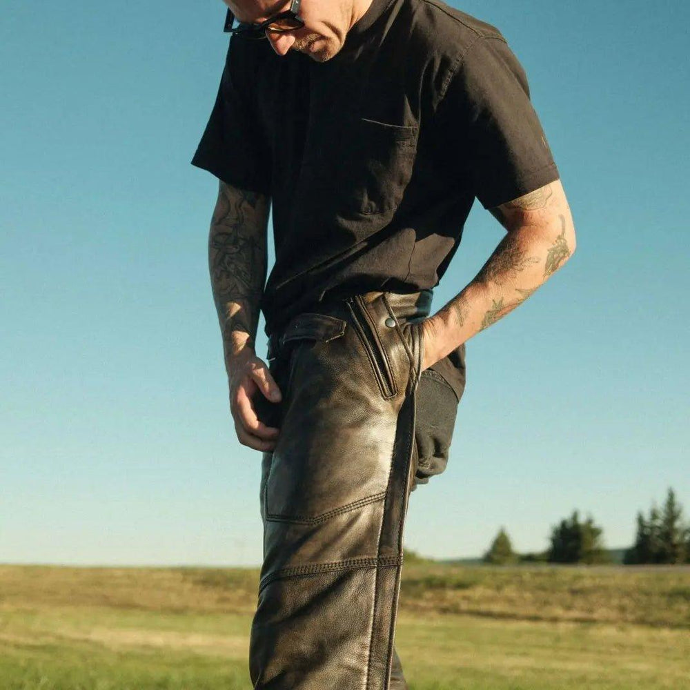 Open Road Men's Distressed Brown 4 Pocket Premium Leather Chaps EX-STOCK Canada