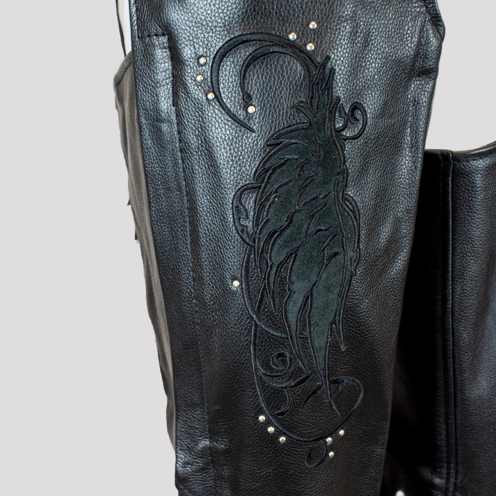 BOL/Open Road Chap Leather pour Femmes en Daim avec Design Ailes