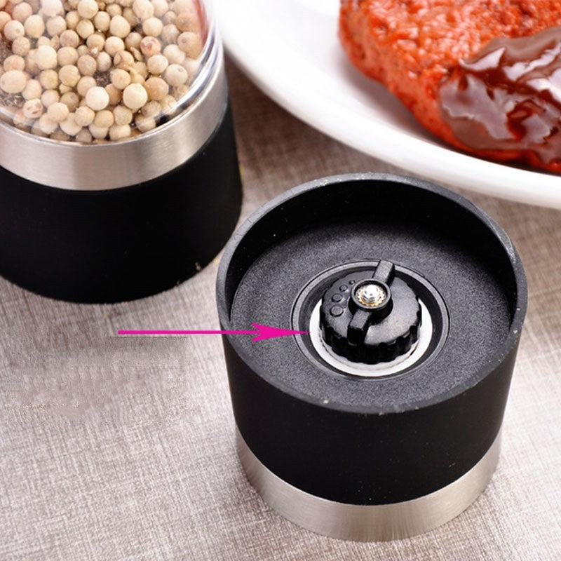 Pepper and salt manual grinder EX-STOCK Canada