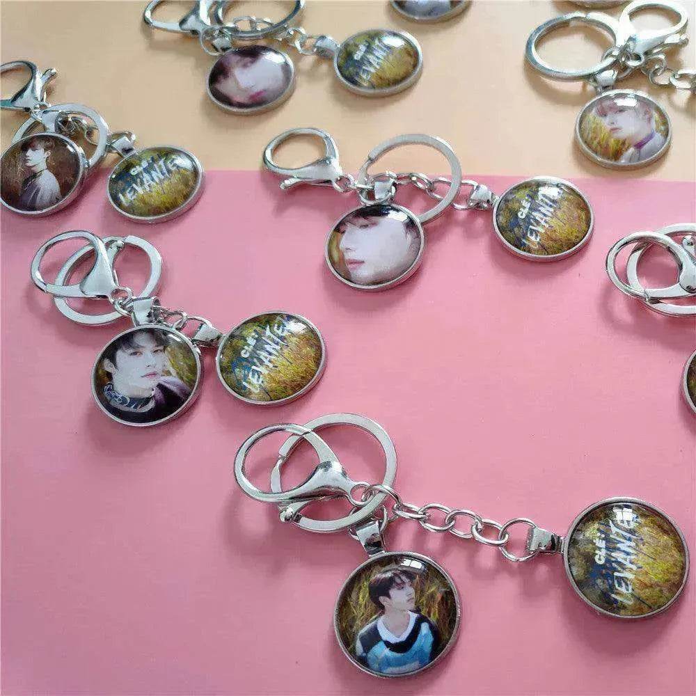 Peripheral keychain - EX-STOCK Canada