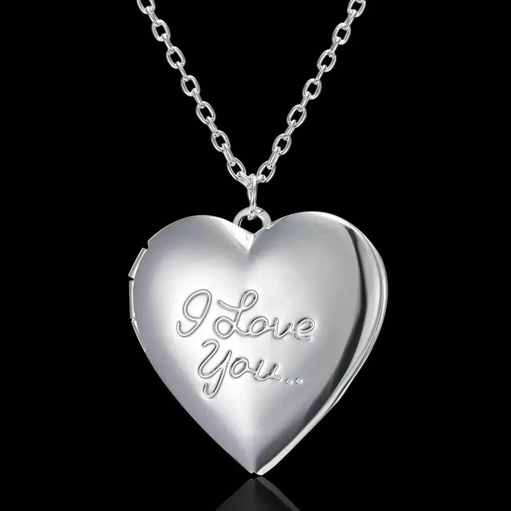 Personalized Heart-shaped Photo Frame Pendant Necklace - EX-STOCK Canada
