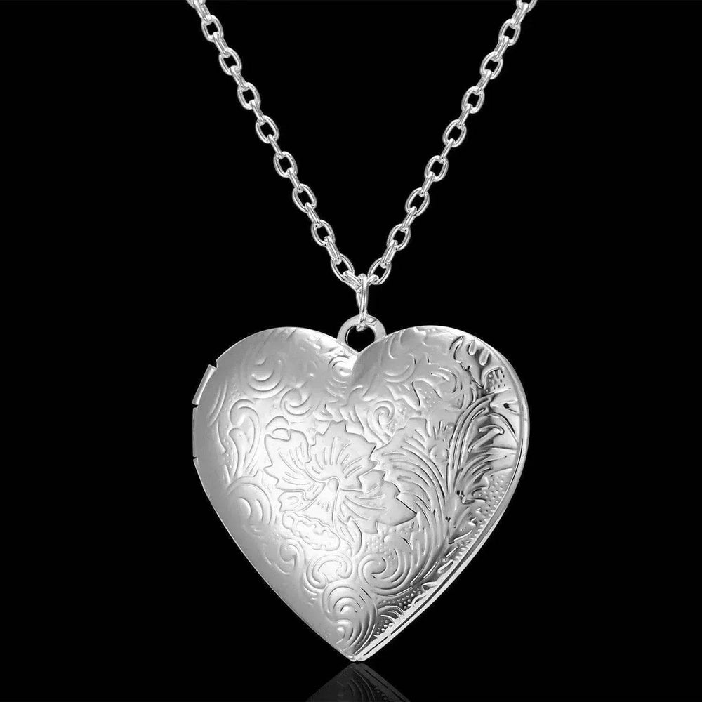 Personalized Heart-shaped Photo Frame Pendant Necklace - EX-STOCK Canada