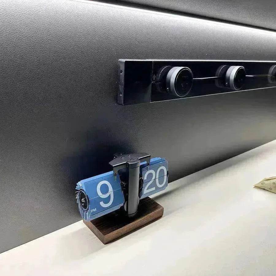 Retro Electronic Automatic Flipping Clock - EX-STOCK Canada