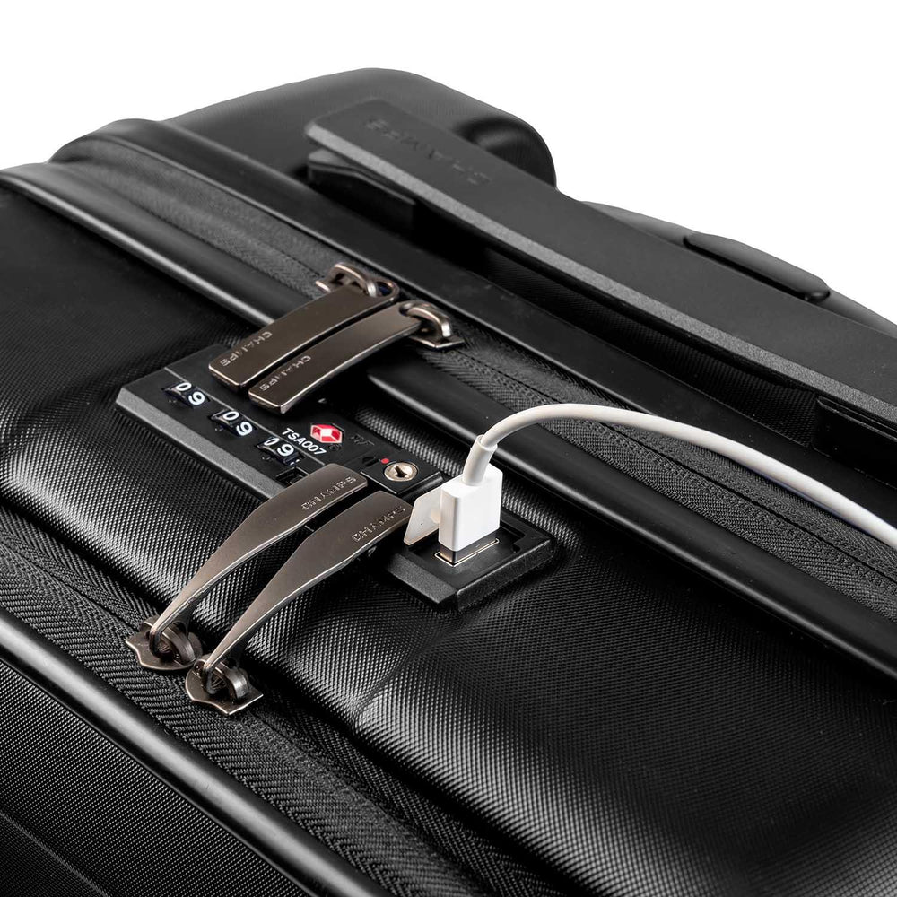 Tech / 2-Piece Luggage Set EX-STOCK Canada