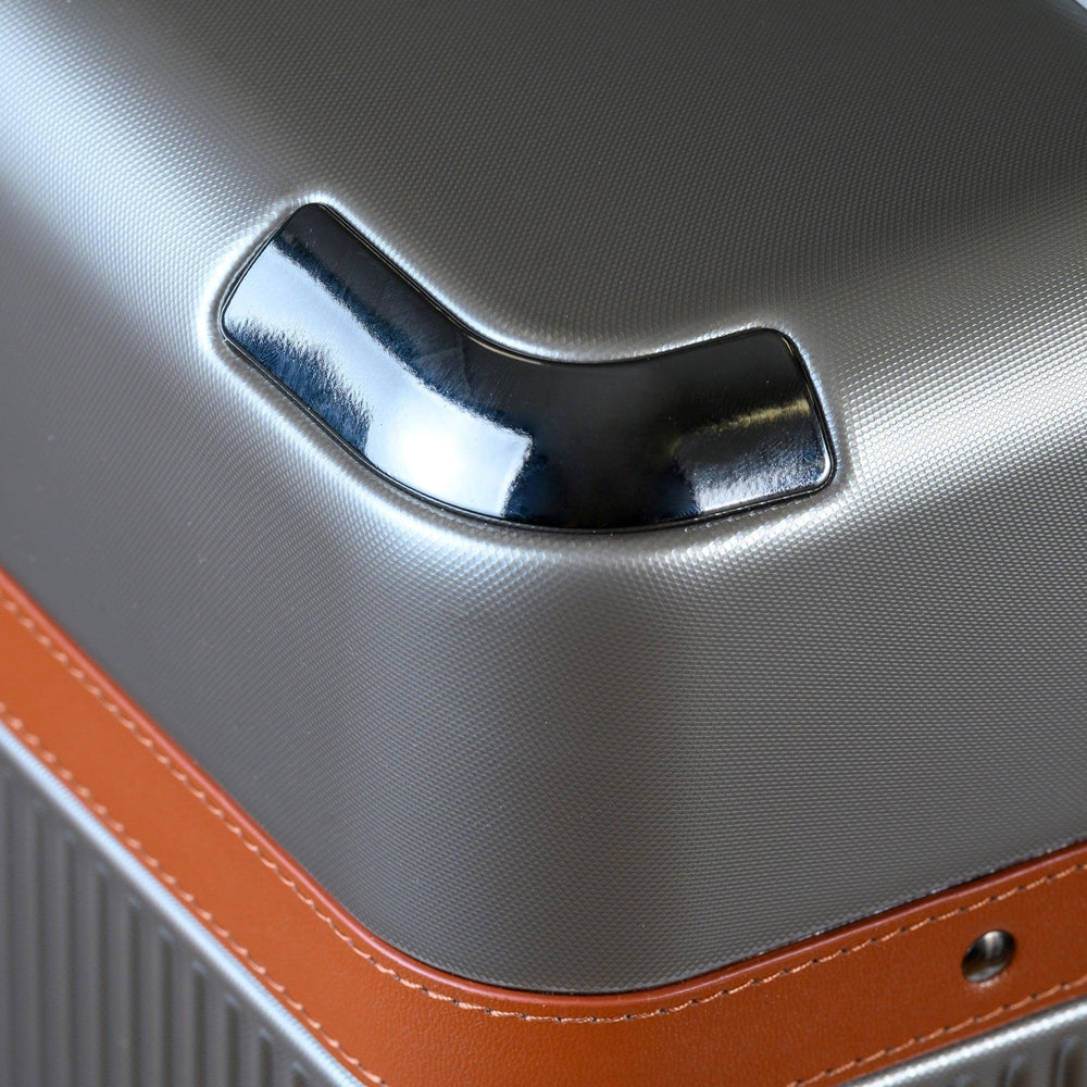 Vintage Air / 3-Piece Luggage Set EX-STOCK Canada