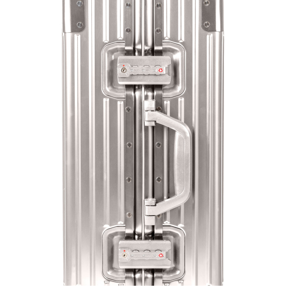 Elite / Aluminum Carry-on EX-STOCK Canada