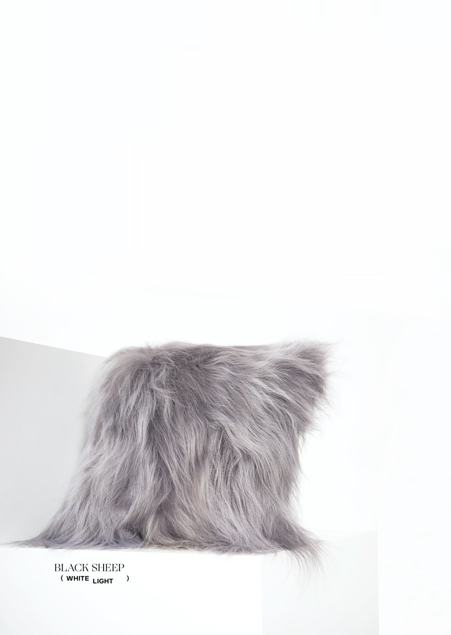 غطاء وسادة مربع من جلد الغنم الآيسلندي الفضيEX-STOCK Canada