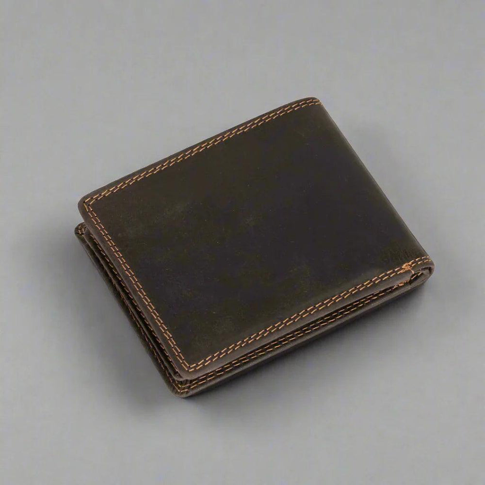 Greenwood Leather Men's Wallet. RFID-Blocking Oil Pull-Up Leather EX-STOCK Canada