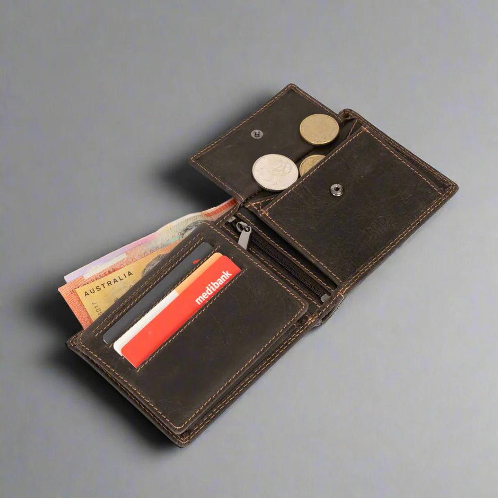 Greenwood Leather Men's Wallet. RFID-Blocking Oil Pull-Up Leather EX-STOCK Canada