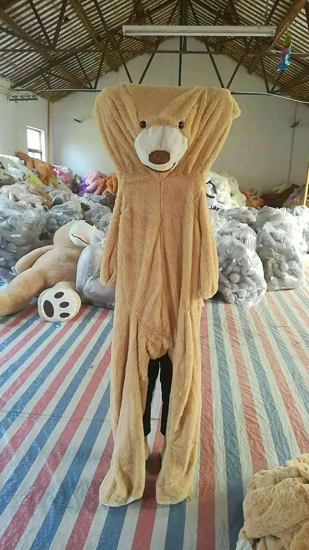 Peluche Ours Géant à Coque en Cuir Doux - EX-STOCK CANADA