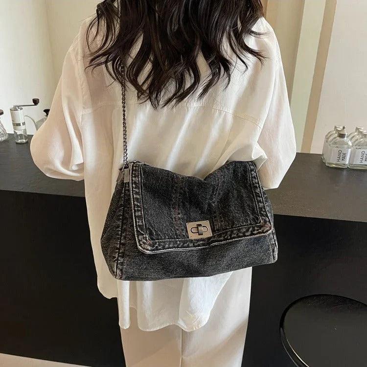 Summer New Fashion Chain Bag Large Capacity Shoulder Messenger Bag EX-STOCK Canada