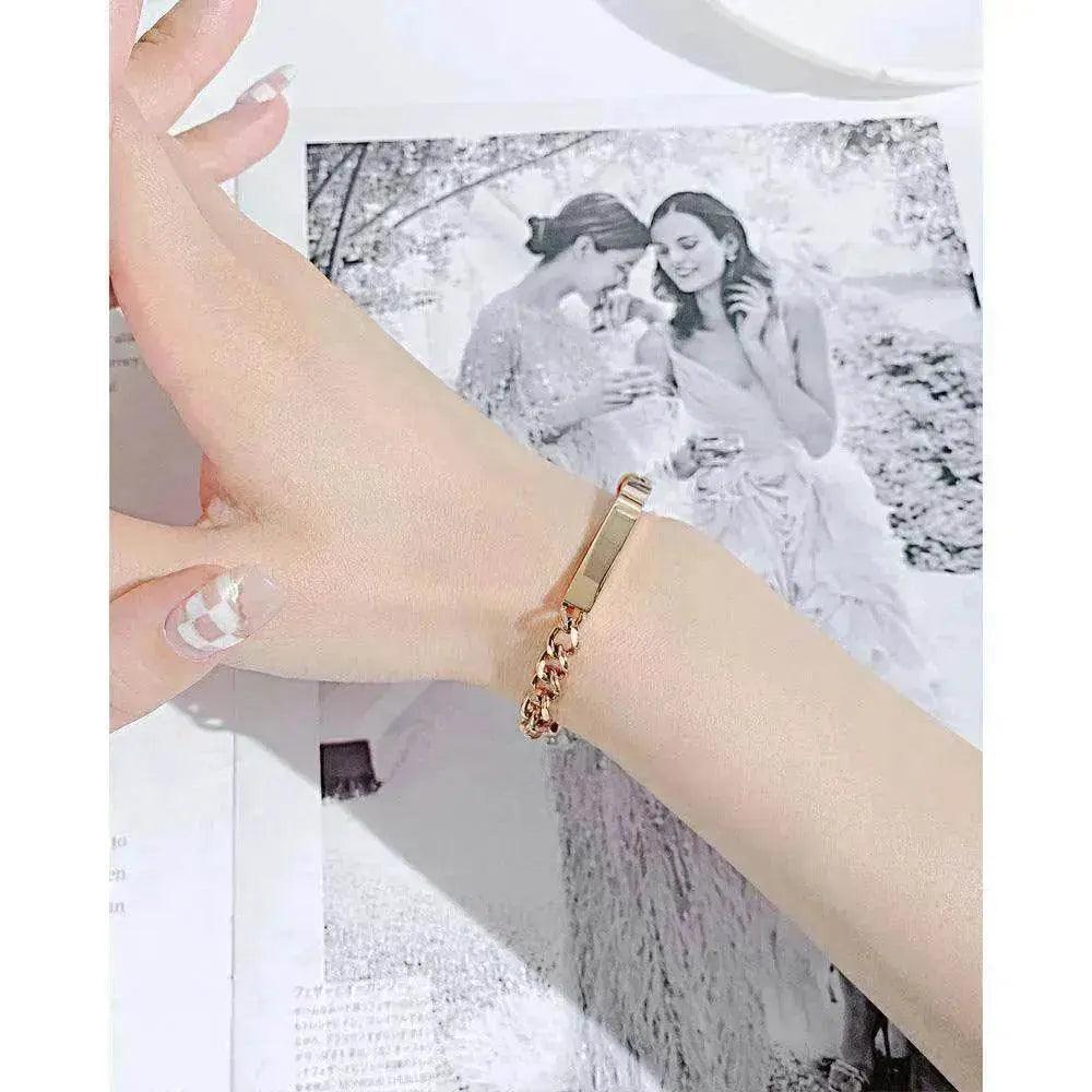 Bracelet en acier titane unisexe à plaque courbée plaqué or rose - EX-STOCK Canada