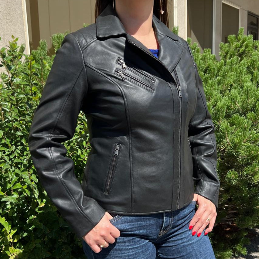 Chaqueta de cuero de cordero para mujer estilo biker con cuello asimétrico y hombros cosidosEX-STOCK Canada
