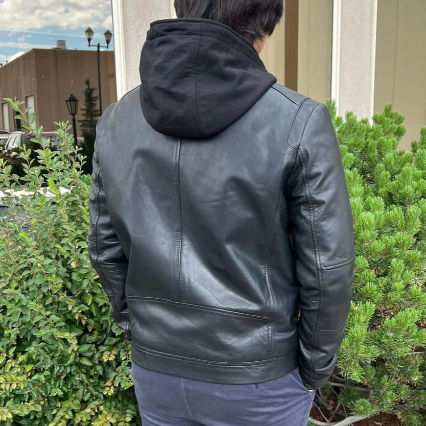 Chaqueta tipo sudadera de cuero de cordero para hombre con capucha desmontableEX-STOCK Canada