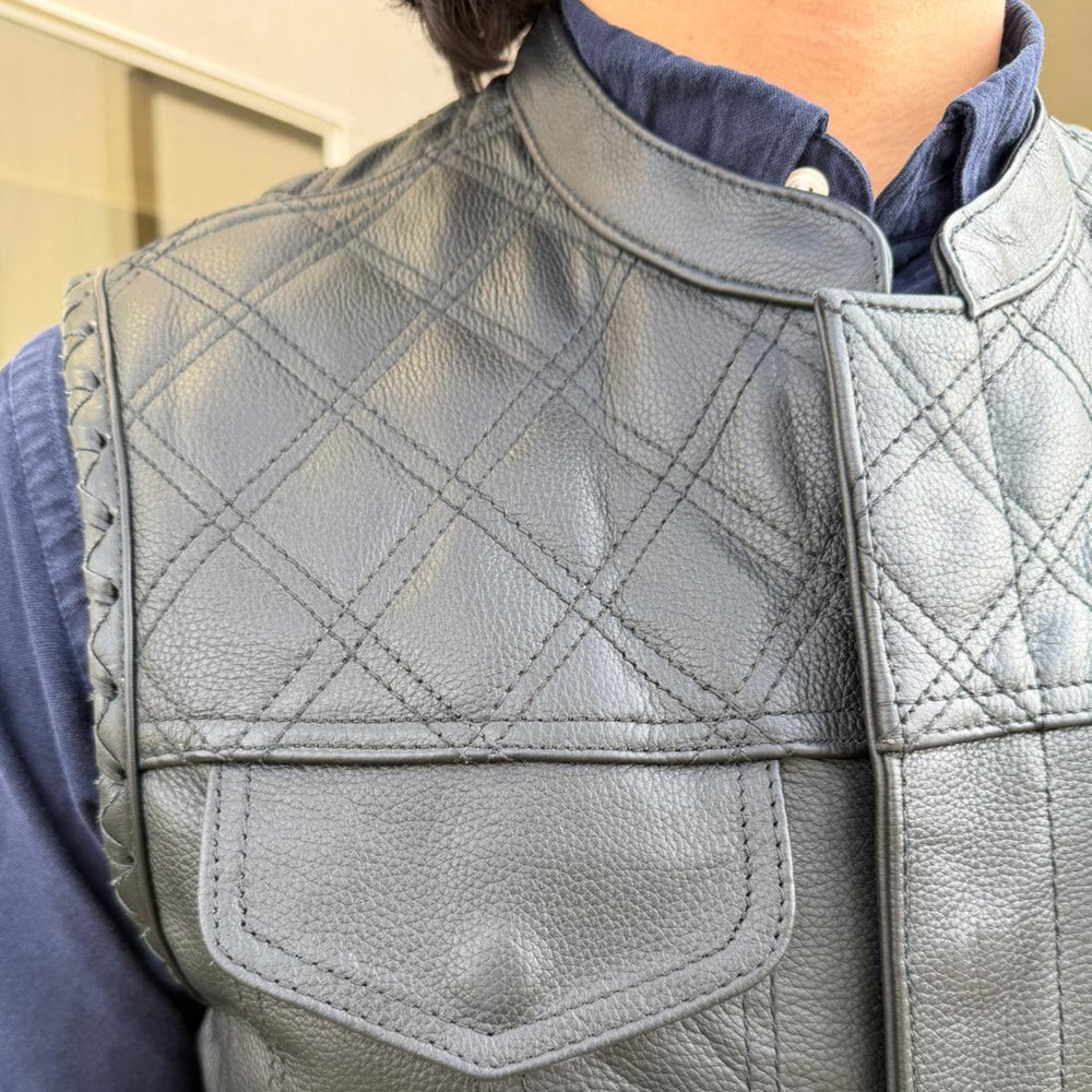 Chaleco de club de motociclistas para hombre de cuero genuino de vacaEX-STOCK Canada