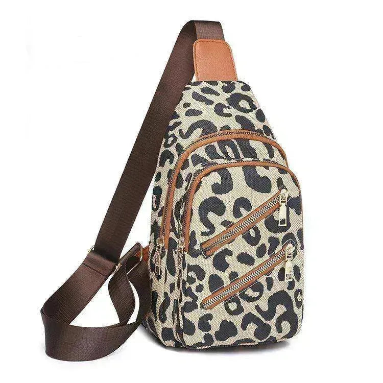 Sac bandoulière et sac à dos pour femme à imprimé léopard avec prise pour casque EX-STOCK CANADA
