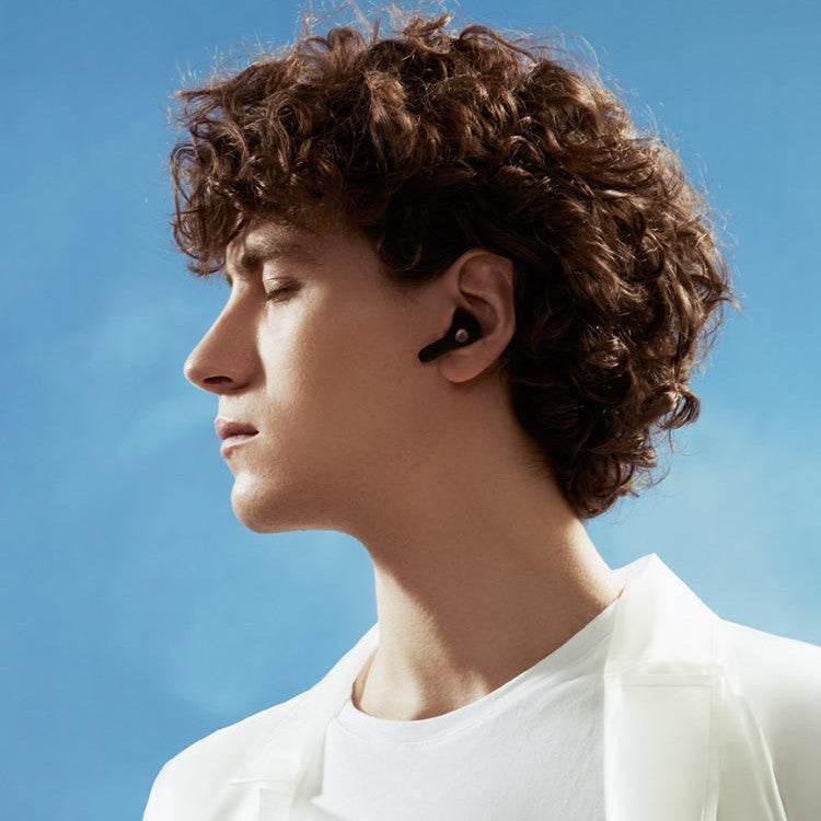 Bluetooth Earphones Are Truly Wireless - EX-STOCK Canada