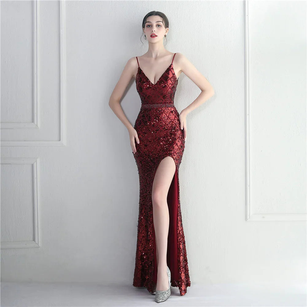 فستان سهرة طويل بحمالة مفصولة ومرصع بالترتر الملونEX-STOCK Canada