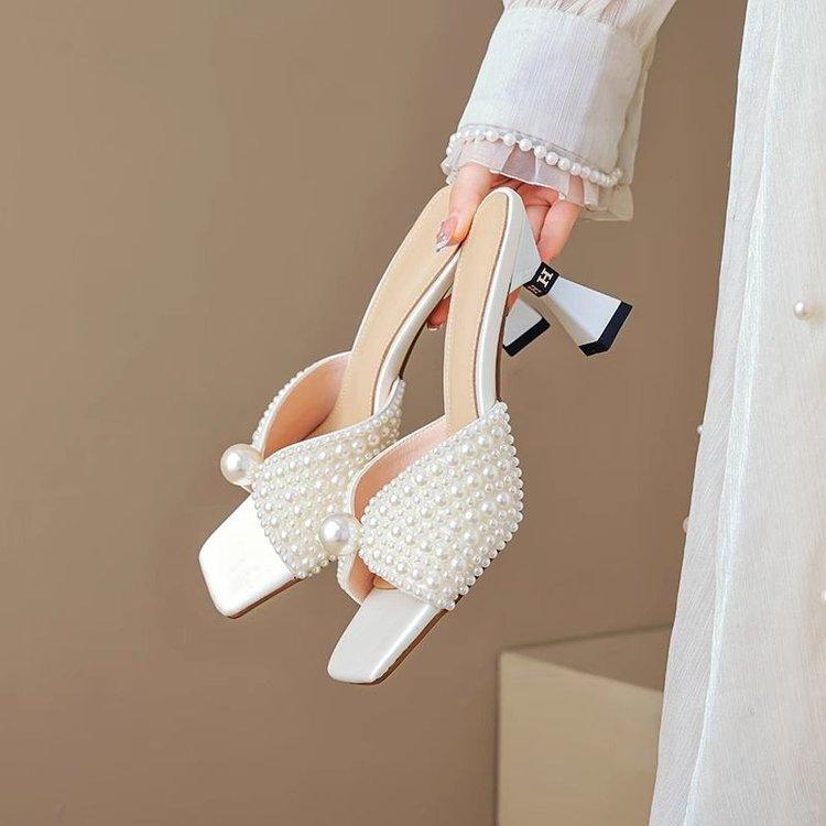 Fashionable And Versatile Pearl Commuting Temperament With Slim Heels And Exposed Toes, Cool Slippers, Half Slippers