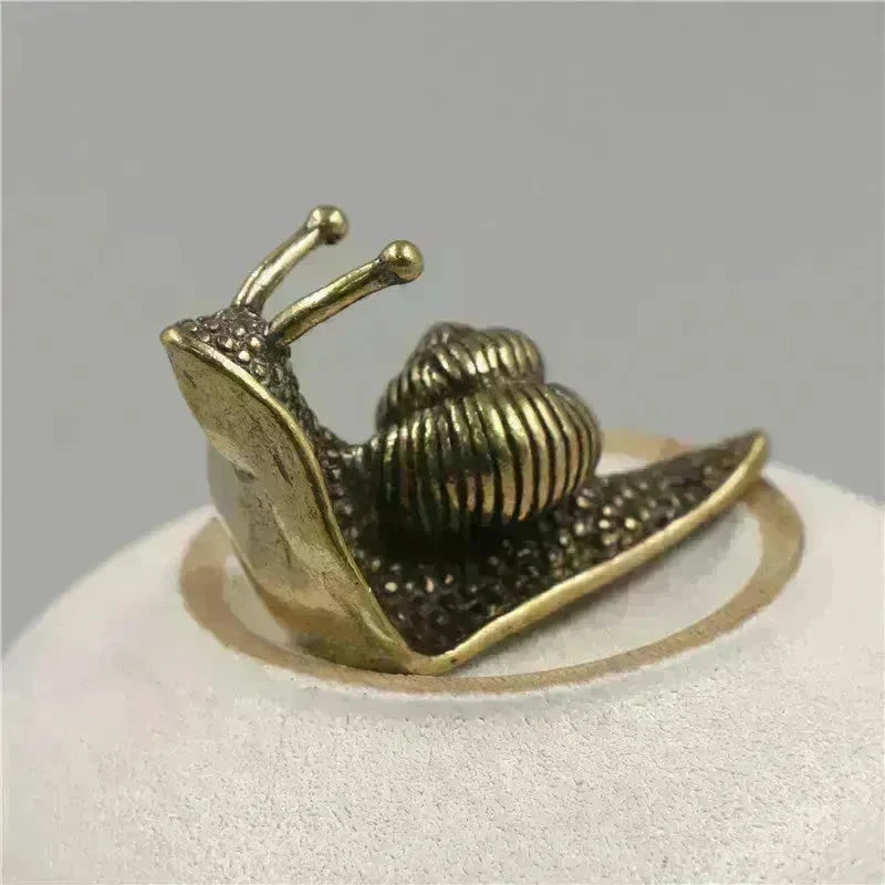 metal snail garden ornament home indoor and outdoor decors - EX-STOCK CANADA