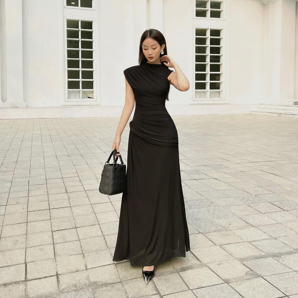 Robe sans manches irrégulière pour femmes à encolure ronde plisséeEX-STOCK Canada