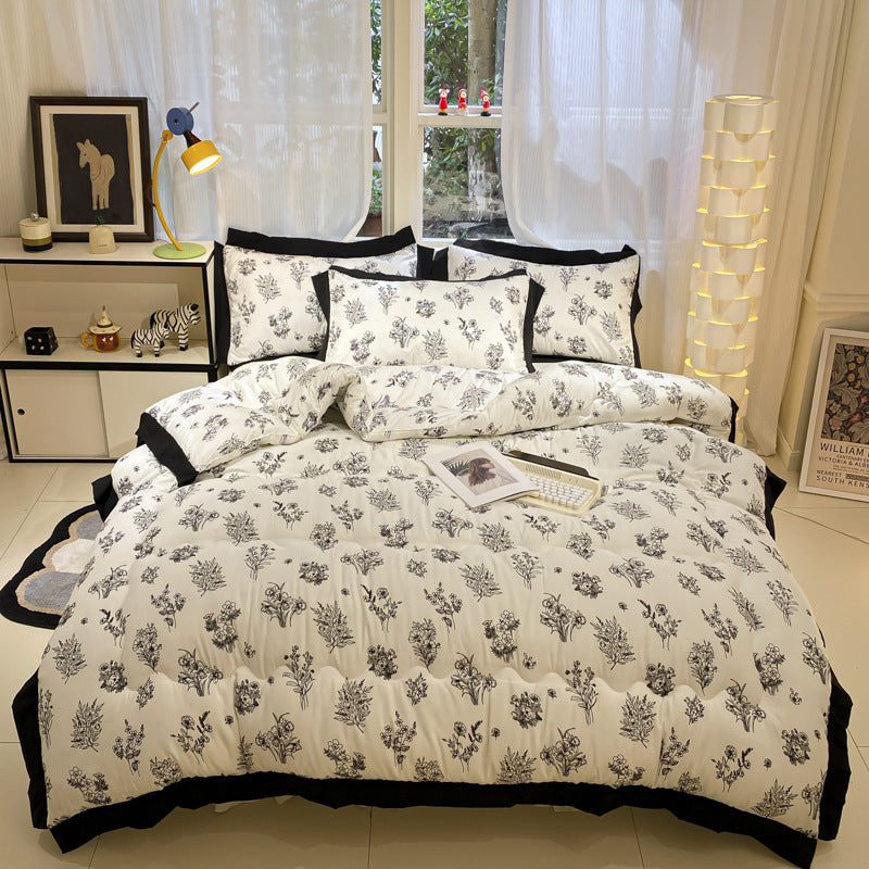 Couette en coton lavé brossé épais Hepburn noir avec dentelle, chaudeEX-STOCK Canada