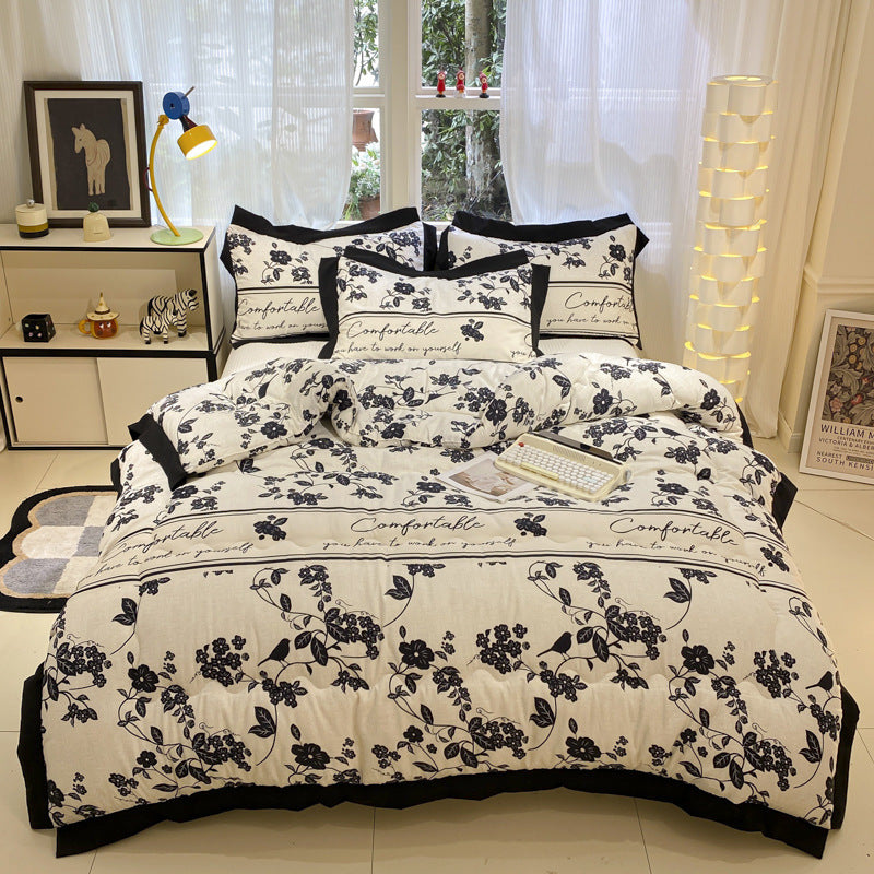 Couette en coton lavé brossé épais Hepburn noir avec dentelle, chaudeEX-STOCK Canada