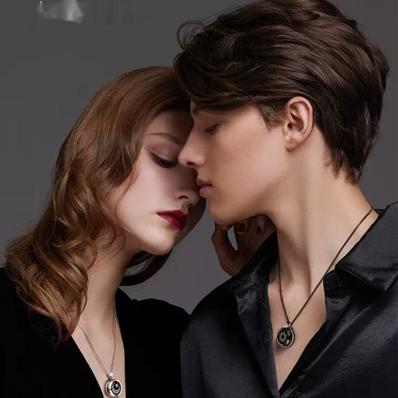 Collar colgante de ágata Sol y Luna para parejas, regalo de amor con inducción inteligente EX-STOCK Canada