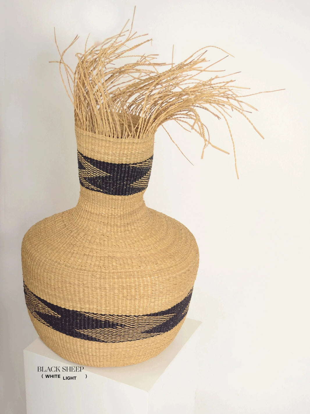 Medium Ghana Bolga Basket 'Tisanie-Tia' NATURAL + BLACK EX-STOCK Canada