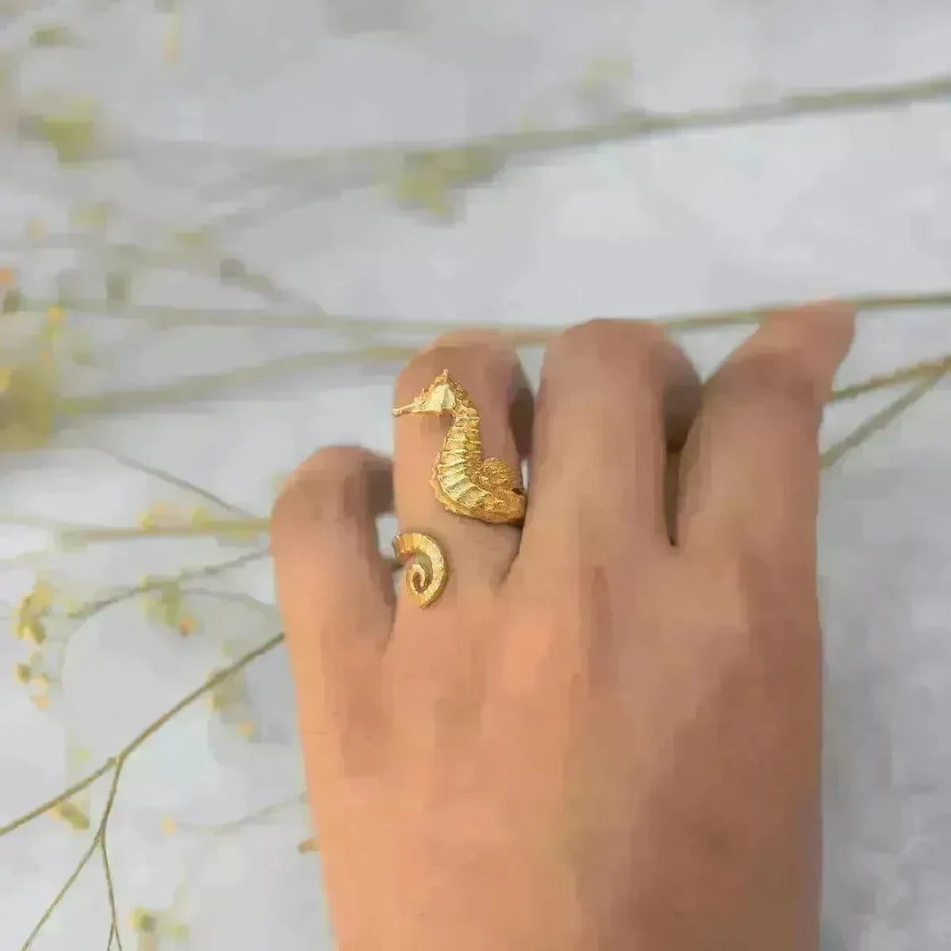 Ocean 18K Gold Stainless Steel Seahorse Opening Ring for Women - EX-STOCK CANADA