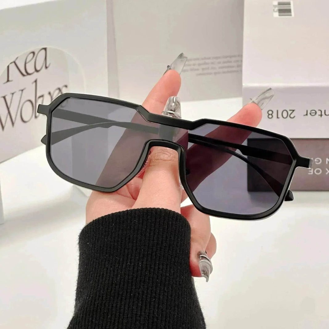 One-piece Street Shooting Trendy Cool Sunglasses - EX-STOCK Canada