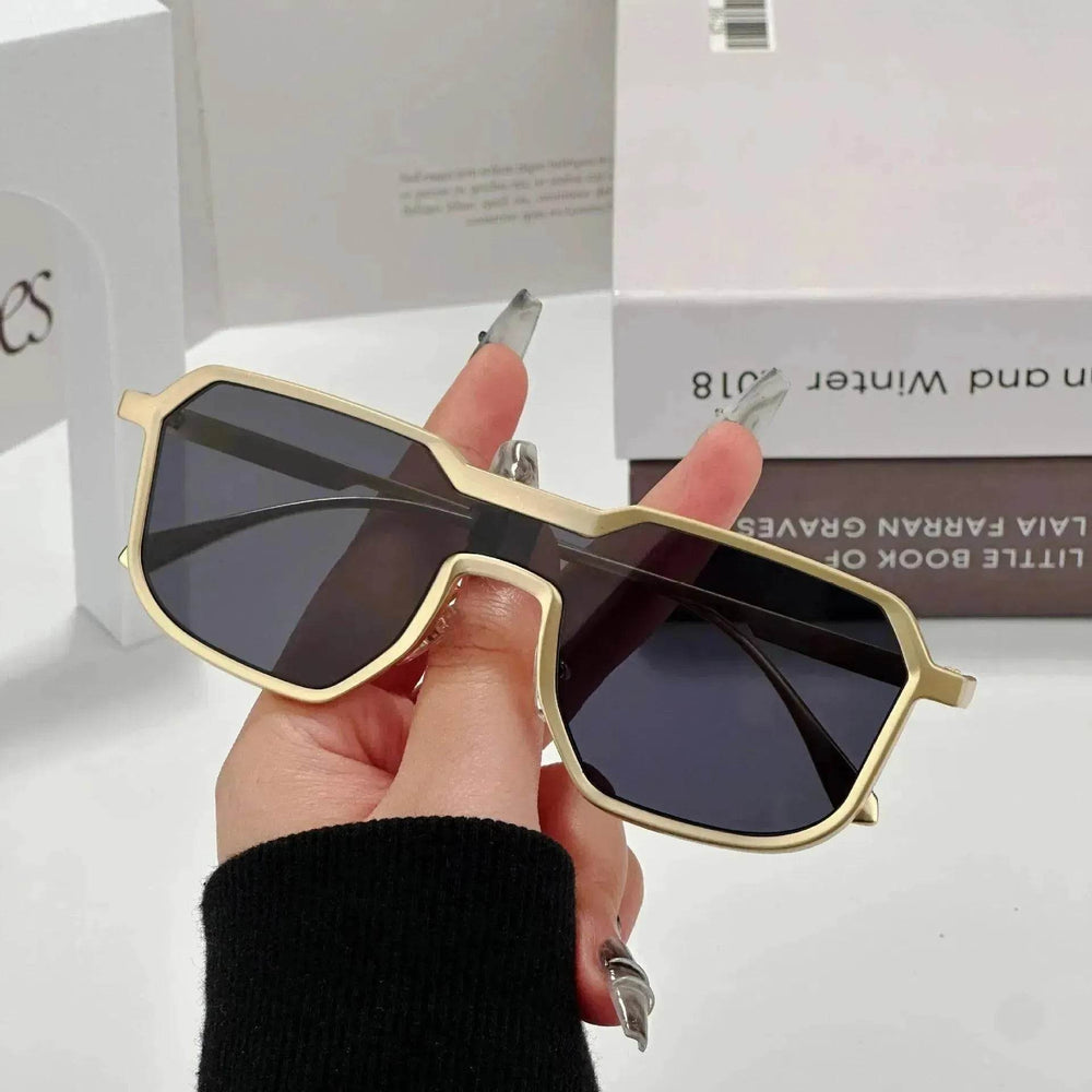One-piece Street Shooting Trendy Cool Sunglasses - EX-STOCK Canada