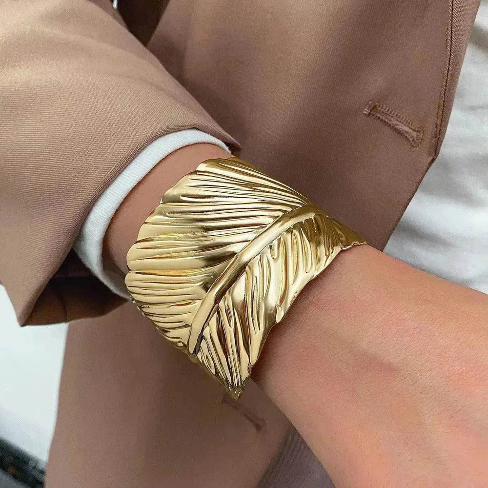 Wide Leaf Personalized Opening Exaggerated Bracelet for Women - EX-STOCK Canada