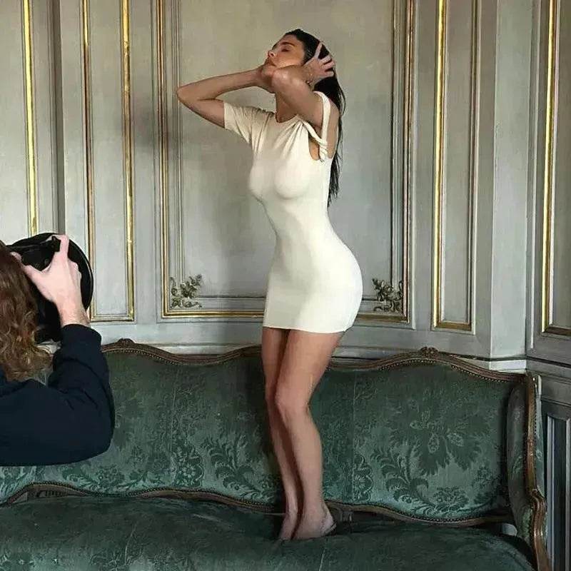 Women's Slim Hip Dress Summer Fashion One-shoulder Short Sleeve Solid Color Mini Dress - EX-STOCK Canada