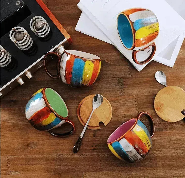 Tasse pour couples en céramique de style européen faite à la main et créative avec couvercle bientôt - EX-STOCK Canada
