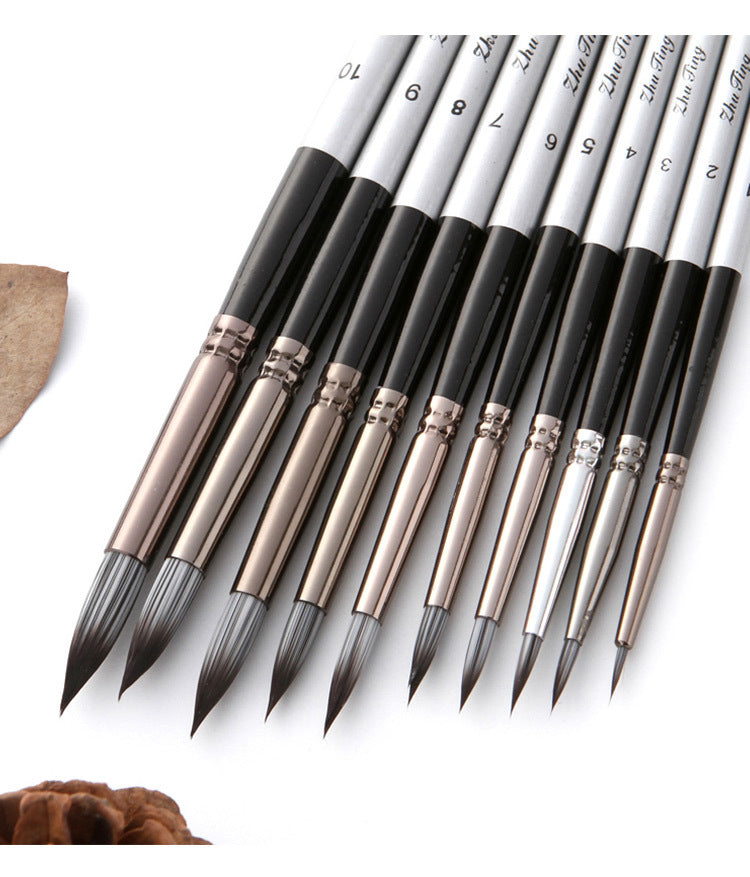 Set of Zao Zao painting brushes on a white background