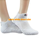 White short tube socks on a white background with text indicating quantity.