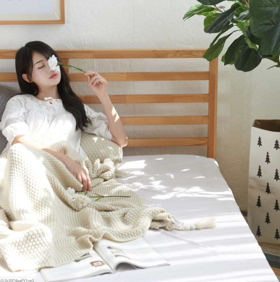 Fringed Knitting Blanket Wool Blanket EX-STOCK Canada 