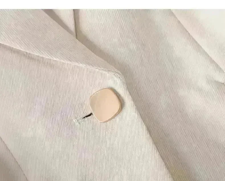 Fashionable Women Work Blazer Jacket and Suit Jacket - EX-STOCK CANADA